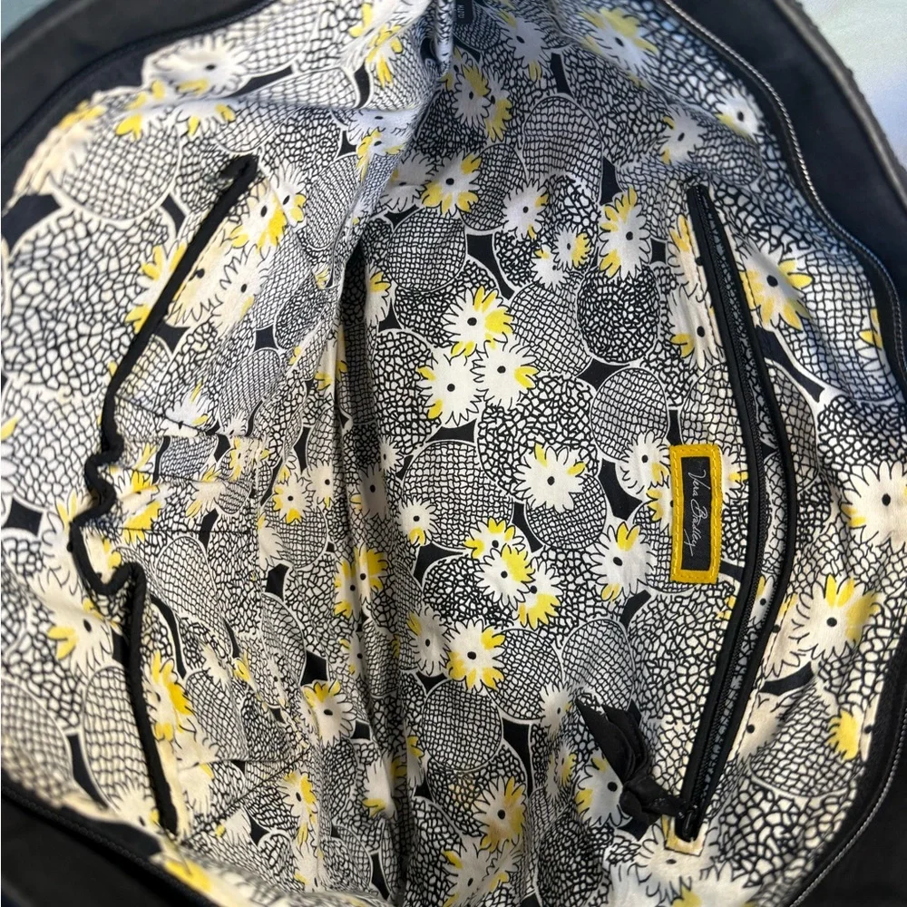 Vera Bradley Black Quilted Large Tote Bag Purse 
With Floral Lining Zip Top - Picture 4 of 8